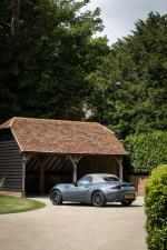Mazda MX-5 R-Sport 2020 года (UK)